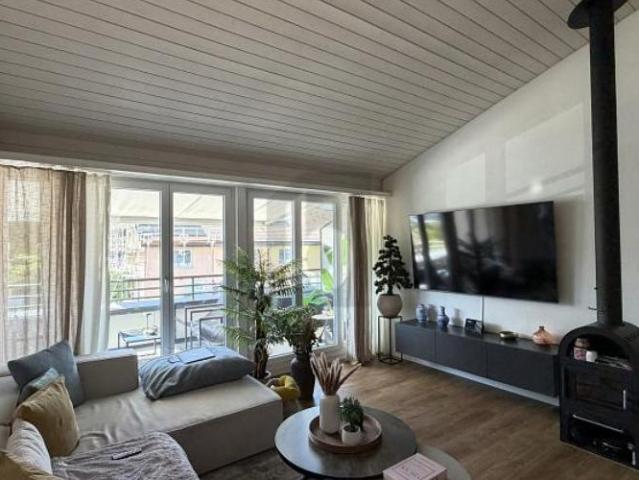 MODERN MÖBLIERT AN RUHIGER LAGE