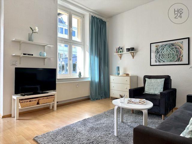 Modern möblierte und helle Wohnung im Zentrum von Leipzig mit Balkon