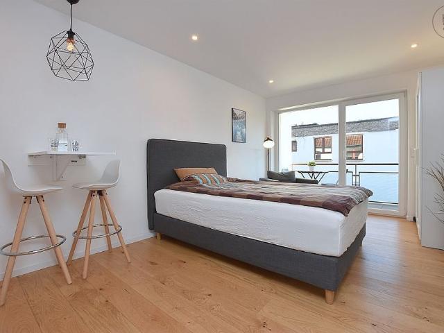 Modern möblierte Wohnung in Stuttgart Feuerbach