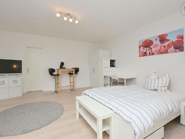 Modern möblierte Wohnung in Stuttgart Hoffeld