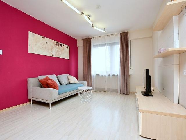 Modern möblierte Wohnung in Stuttgart Stammheim
