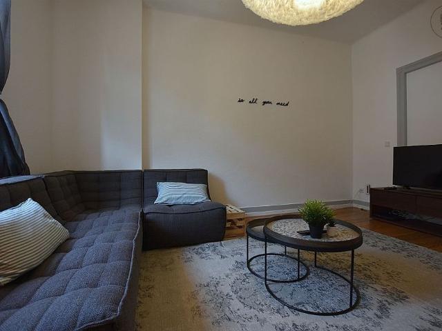 Modern möblierte Wohnung mit Balkon in Stuttgart Bad Cannstatt