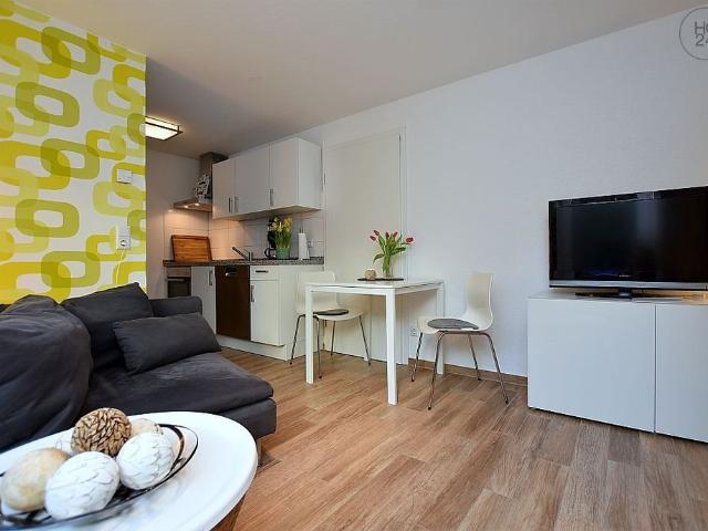 Modern möblierte Wohnung mit Terrasse in Stuttgart Heumaden