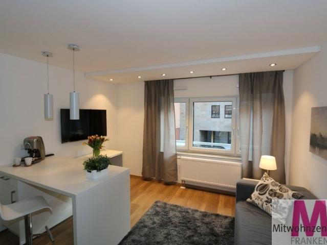 Modern möblierte 2 Zimmer Wohnung mit Designküche in zentraler Lage von Nürnberg
