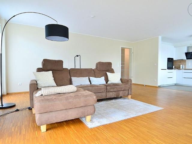 Modern möblierte 3 Zimmer Wohnung mit WLAN, Balkon und Stellplatz in Nürnberg Nord