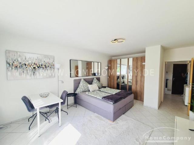 Modern möbliertes 1 Zimmer Apartment mit großem Balkon In Laim