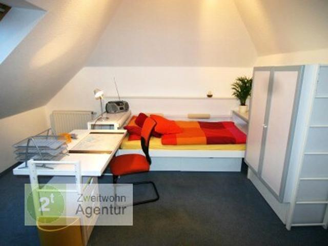Modern möbliertes Zimmer für Wochenendheimfahrer Neuss Hammfeld, Liviusweg