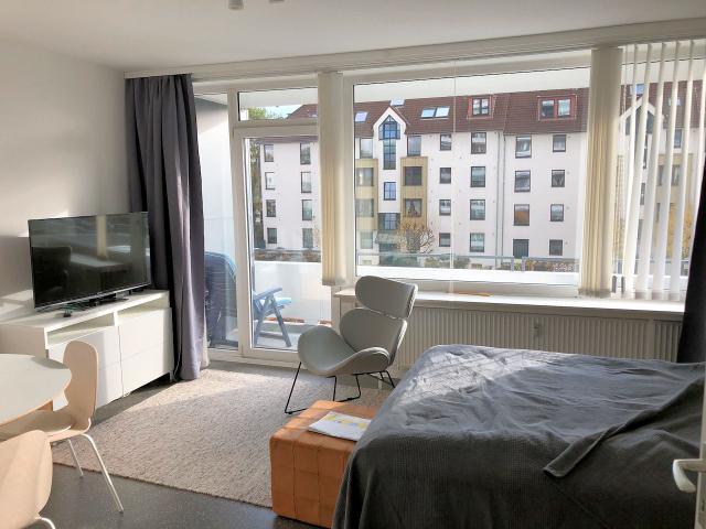 Modern möbliertes Apartment in Refrath mit sehr guter Verkehrsanbindung – zeitwohnen.de