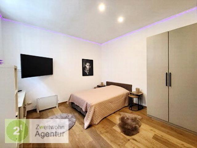 Modern möbliertes Apartment mit Internet in Toplage, Düsseldorf Altstadt, Liefergasse