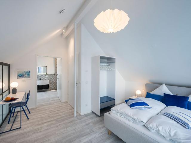 Modern Maisonette with Large Terrace near Lake Constance – Ideal for Business Professionals