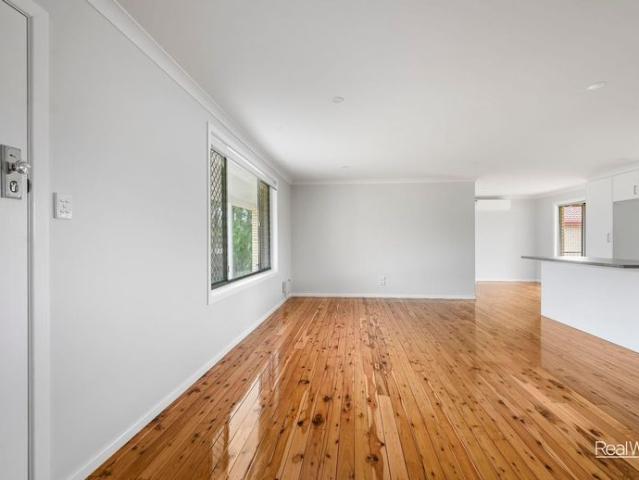 Modern Makeover Fresh, Bright & Ready to Rent