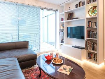 Modern Mews house in Mayfair with terrace