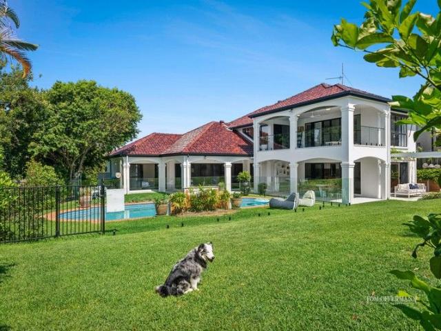 The Ultimate Family Entertainer Mediterranean Charm on a Rare 1,168m²