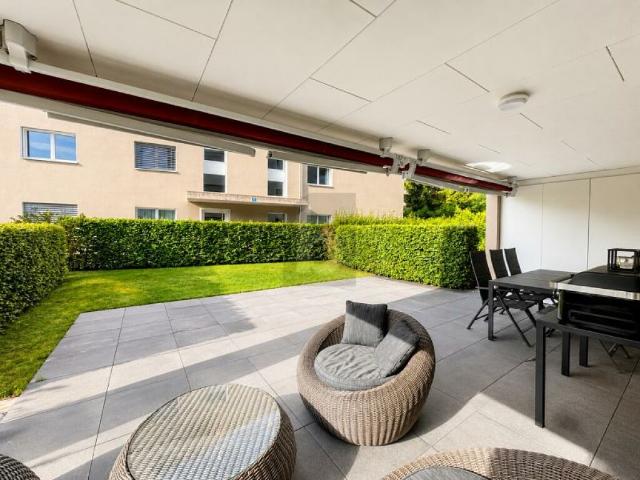 MODERN MIT LOGGIA