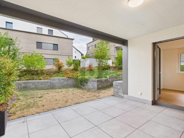 MODERN MIT PRIVATEM SITZPLATZ