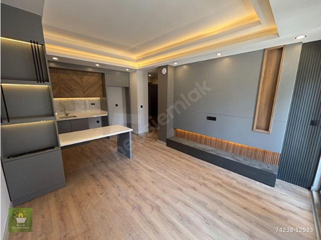 MODERN MİMARİLİ, SİTE İÇİ YAŞAM VE YATIRIMA UYGUN LÜKS DAİRE