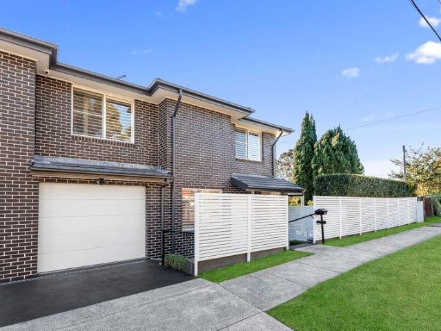 Modern North Facing Duplex in a Premier Location