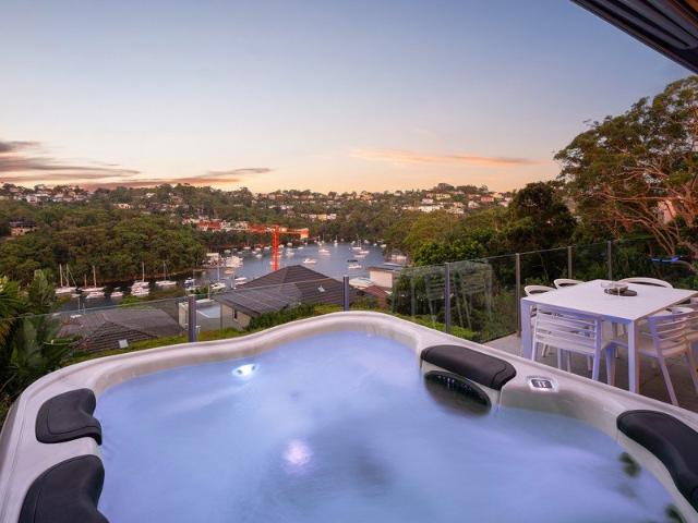Modern North Facing sanctuary with heavenly bay views