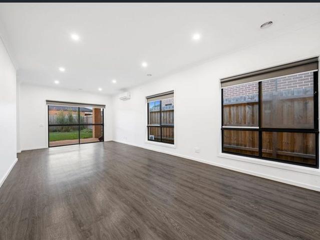 Modern NDIS Home for Lease – 79 Plane Avenue, Mambourin