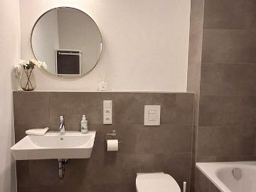 Hausen, Frankfurt am Main, Messegelande, Westend Nord