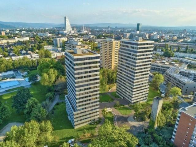 Modern new build apartment with a view in the popular Hirzbrunnen district