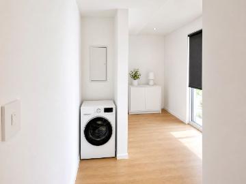 Modern New Build Apartment in Mülheim an der Ruhr – 2 Rooms, Each with a Double Bed, Mulheim an der Ruhr Amsterdam Apartments for Rent