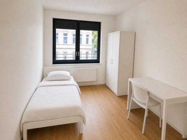 Modern New Build Apartment in Mülheim an der Ruhr – 2 Rooms, Each with a Single Bed and Desk, Mulheim an der Ruhr Amsterdam Apartments for Rent
