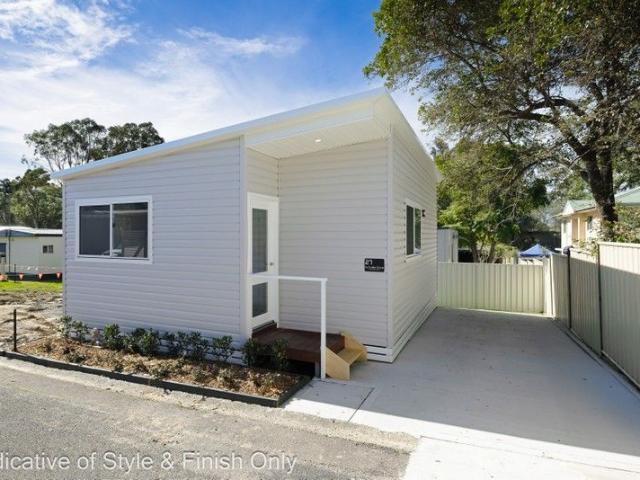 Modern New Build Central Coast Mobile Village
