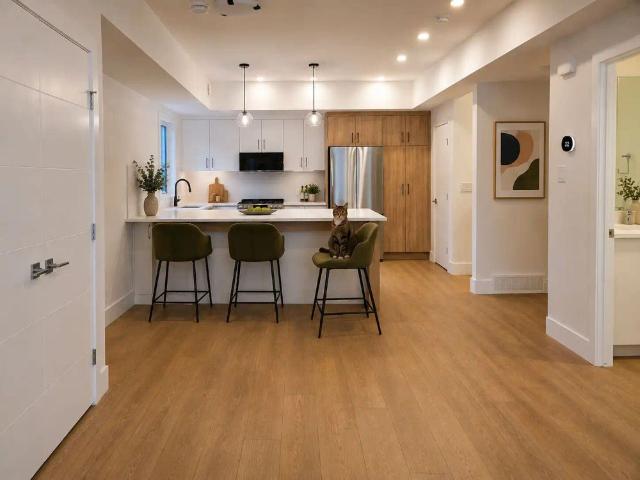 Modern New Inner City 2 Bed Townhome | Scarboro SW — 2 Bedrooms Townhouse