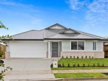Modern Newly Built 4 Bedroom Family Home