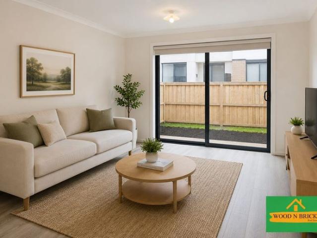 Modern Newly built Family Home in Officer VIC