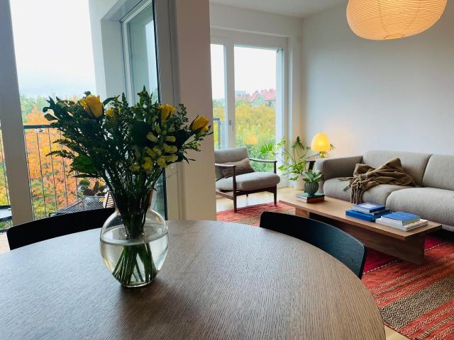 Modern newly built two bedroom apartment with balcony and elevator, with beautiful views of Hasenheide park, Berlin Amsterdam Apartments for Rent