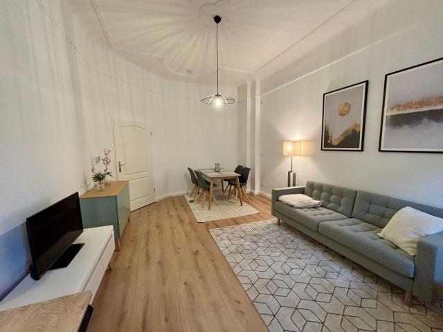 Modern, newly furnished flat with balcony in a historic old building in Berlin Neukölln, Berlin Amsterdam Apartments for Rent