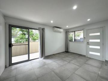 Modern Near New Granny Flat with Spacious Yard & Private Entry