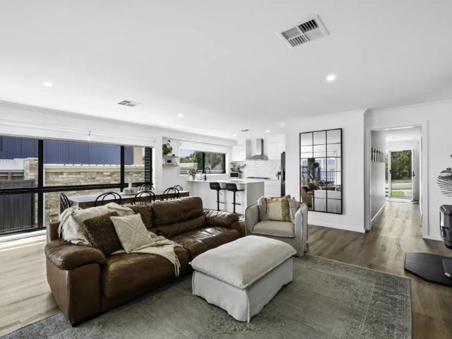 Modern Near New Family Home on Private Level Block