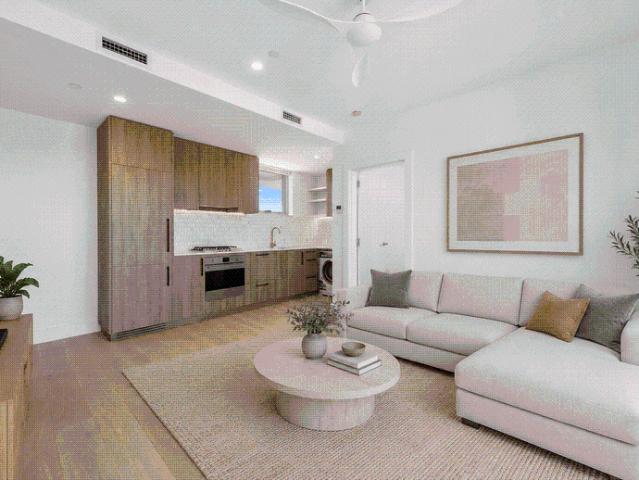 Modern Near New One Bedroom Apartment