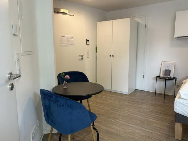 Modern & neat flat in Essen, Essen Amsterdam Apartments for Rent