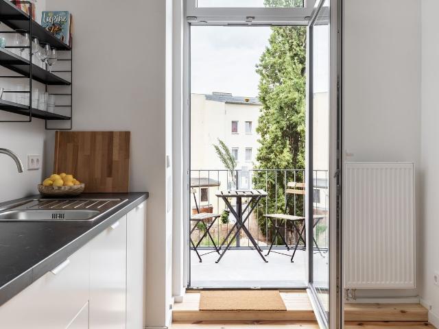 Modern & nice flat near Berlin Centre, Berlin Amsterdam Apartments for Rent