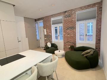 Modern Smart Apartment in 1070 – 10 min to U3 Zieglergasse, Vienna Amsterdam Apartments for Rent