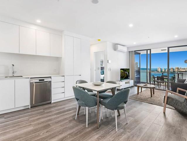 Top Floor! Modern Southport Apartment in Prime Location