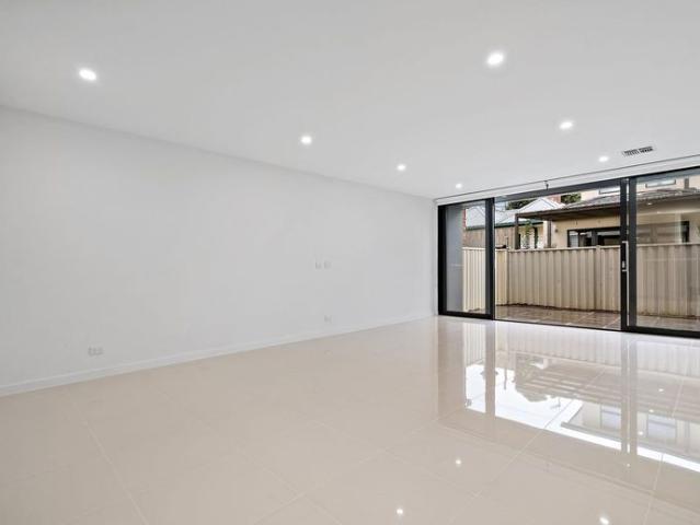Modern Sophistication in the Heart of Richmond!