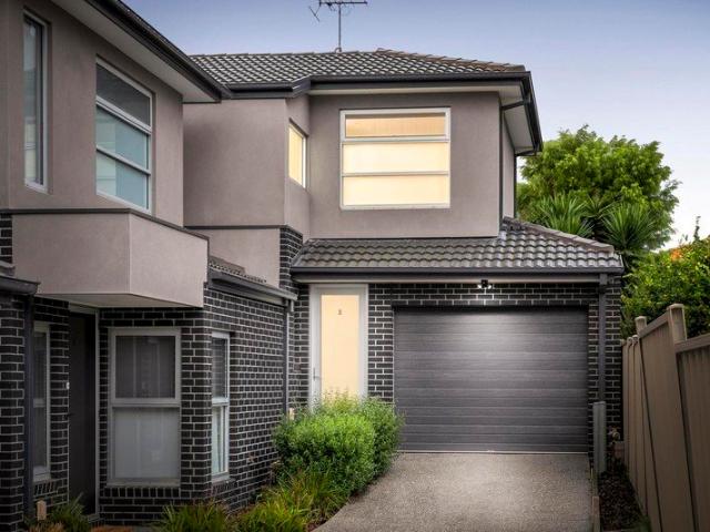 Modern sanctuary of low maintenance perfection
