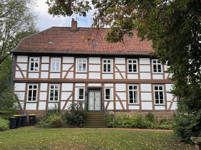 Modern saniert & sofort bezugsbereit – attraktive 6 Zimmer Wohnung