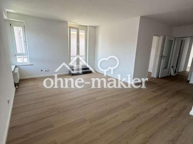 Modern sanierte 3 Zimmer Dachterrassenwohnung in zentraler Lage von Buchloe
