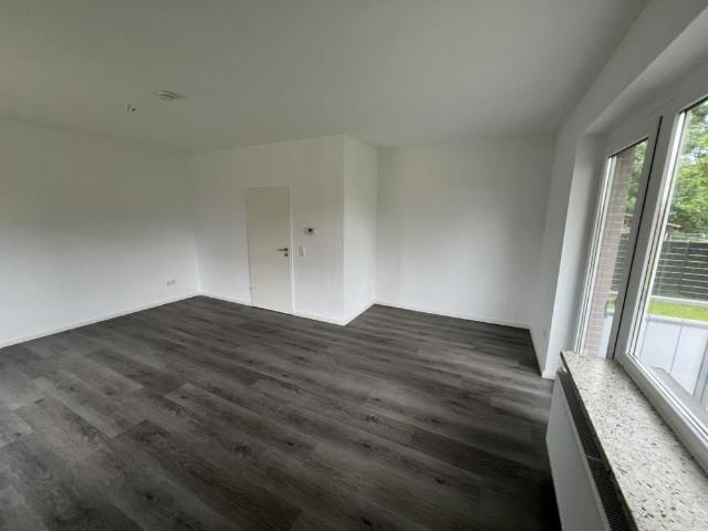Modern sanierte 1 Zimmer Erdgeschosswohnung mit Einbauküche und Stellplatz in Jever Rahrdum
