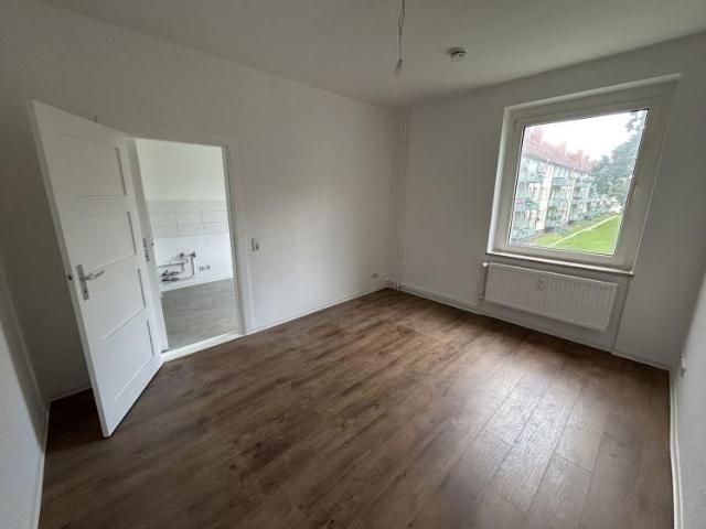 Modern sanierte 2 Zimmer Wohnung sucht neuen Mieter!
