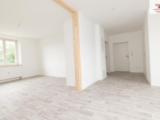 Modern sanierte 2 Raum Wohnung in zentr. Wohnlage von Annaberg!