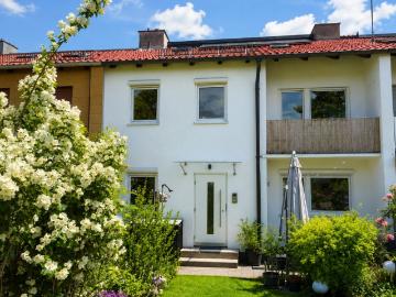 Modern saniertes Reihenhaus mit Garten – bezugsfertig in begehrter Lage am Südpark