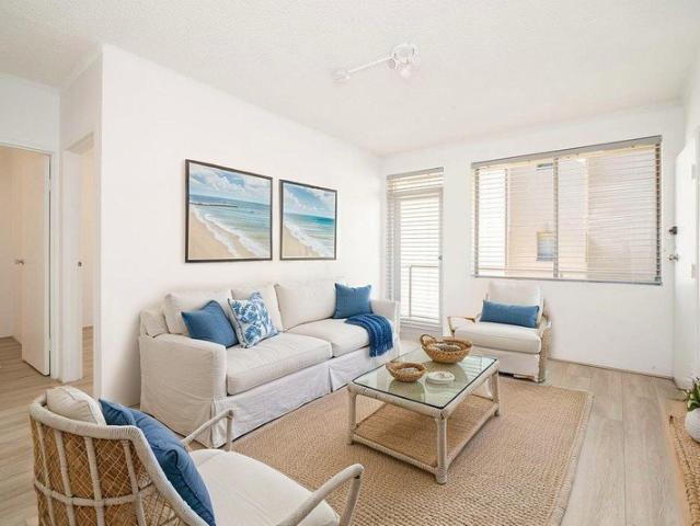 Modern Seaside Simplicity