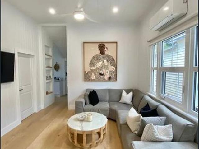 Modern, Secure & Low Maintenance Living in Norman Park